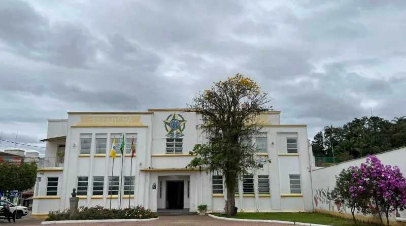 Câmara de Gaspar aprova acordo coletivo com reajuste salarial e novo piso para professores e saúde