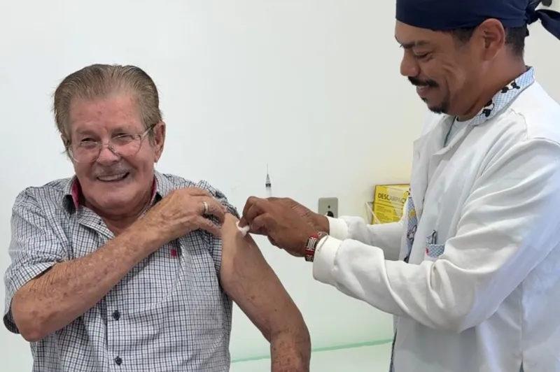 Dia D: Itajaí registra 5,6 mil doses aplicadas e reforça vacinação em domicílio para idosos