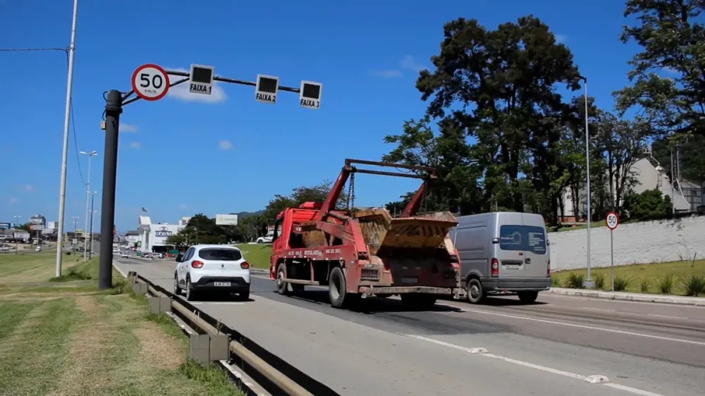 Novos radares começam a operar nas rodovias federais de SC em abril