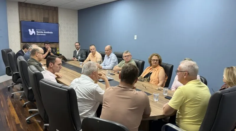 Gaspar detalha transição do hospital municipal para administração do Santo Antônio de Blumenau