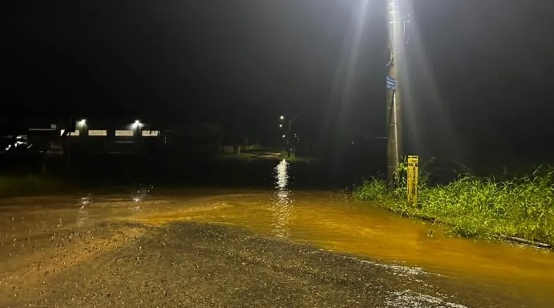Defesa Civil de Gaspar atende 25 ocorrências e alerta para risco alto de deslizamentos