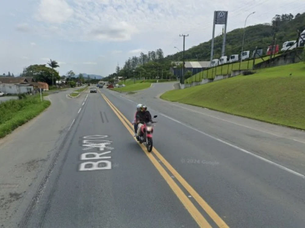 BR-470 terá interdição total no km 59 nesta segunda-feira em Blumenau; veja horário