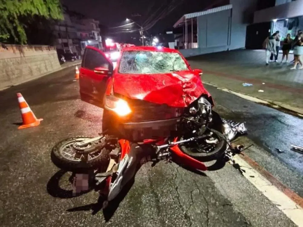 Motociclista que morreu em acidente na rua 25 de Julho, em Blumenau, é identificada