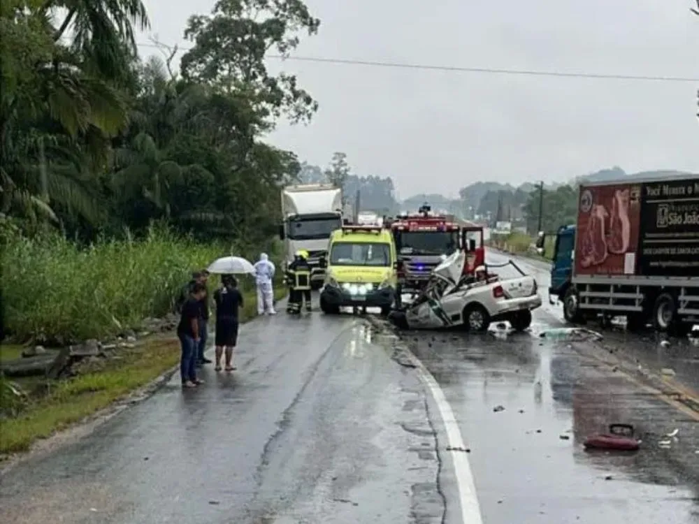 Homens que morreram em grave acidente da BR-470, em Indaial, são identificados
