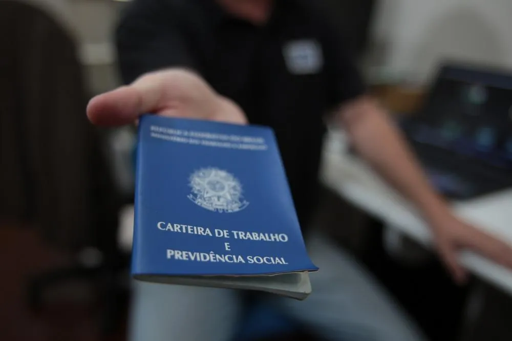 Vale do Itajaí concentra mais de 2,5 mil vagas de emprego no Sine neste início de maio