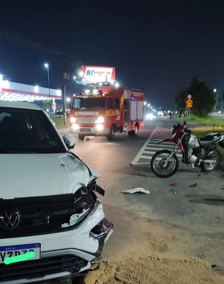 Motociclista fica ferido após batida com carro em Gaspar