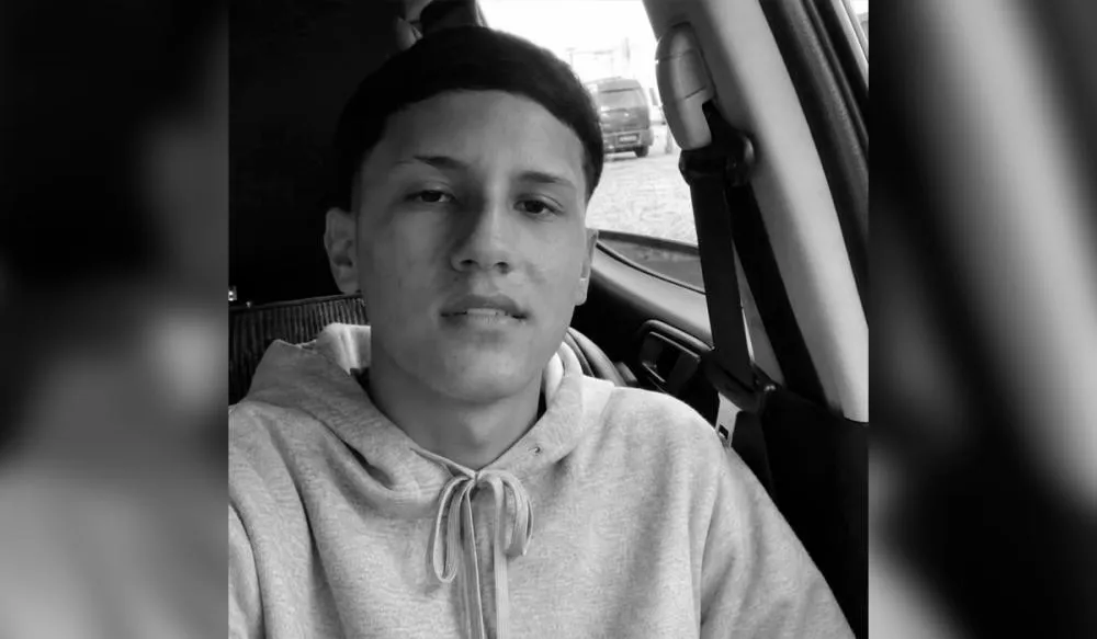 Morre adolescente de 15 anos ferido dentro de escola em Chapecó
