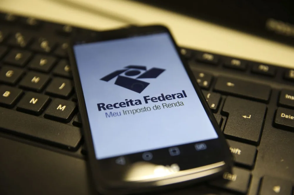 Receita tem recorde de restituições no fim do prazo de entrega do IR