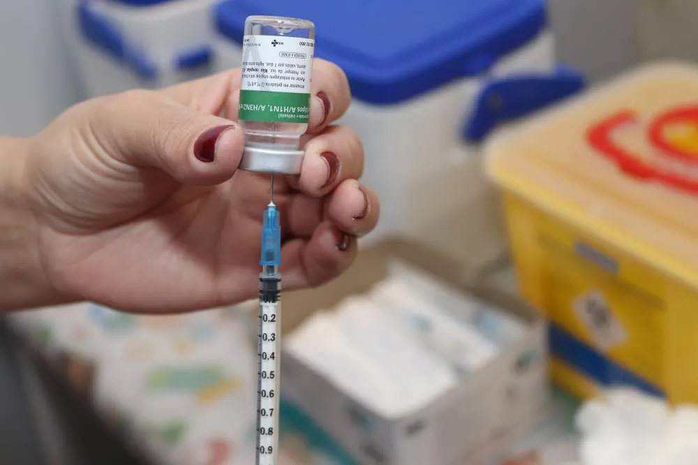 Dia D de multivacinação aplica mais de 2,7 mil doses de vacinas em Blumenau e Gaspar; veja balanço