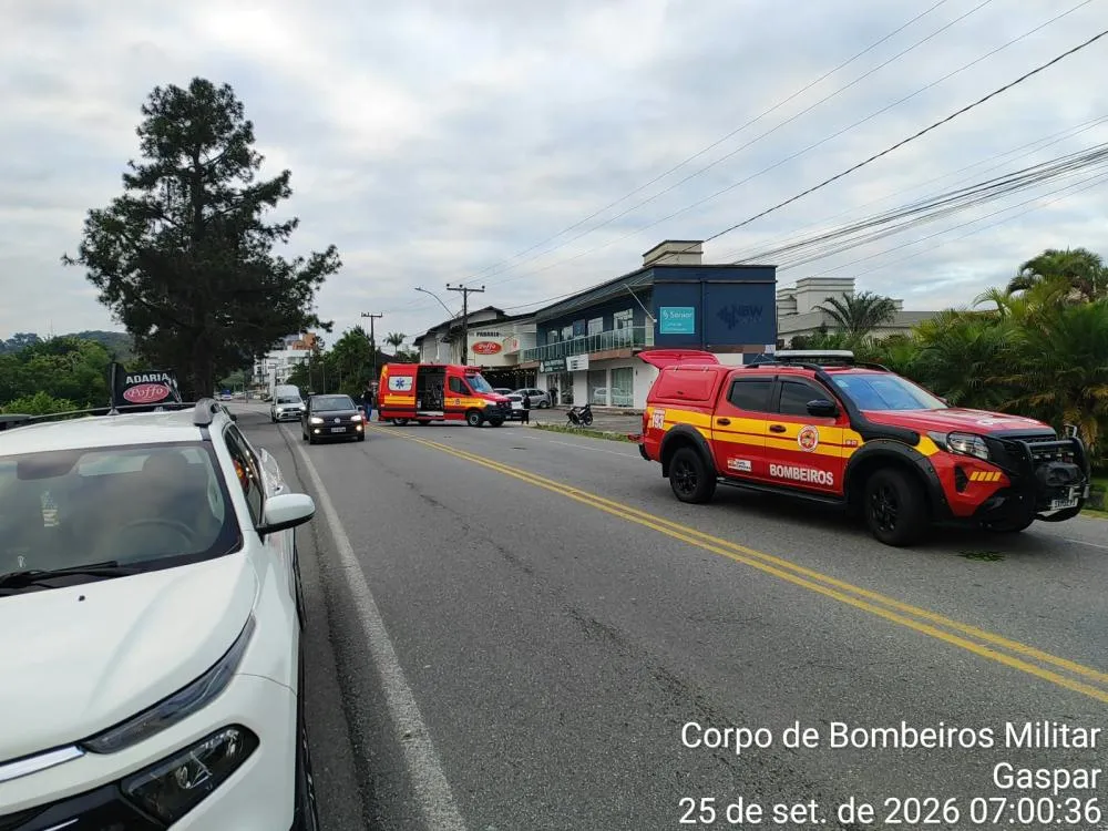 Motociclista fica ferido após batida com caminhonete no bairro Margem Esquerda, em Gaspar