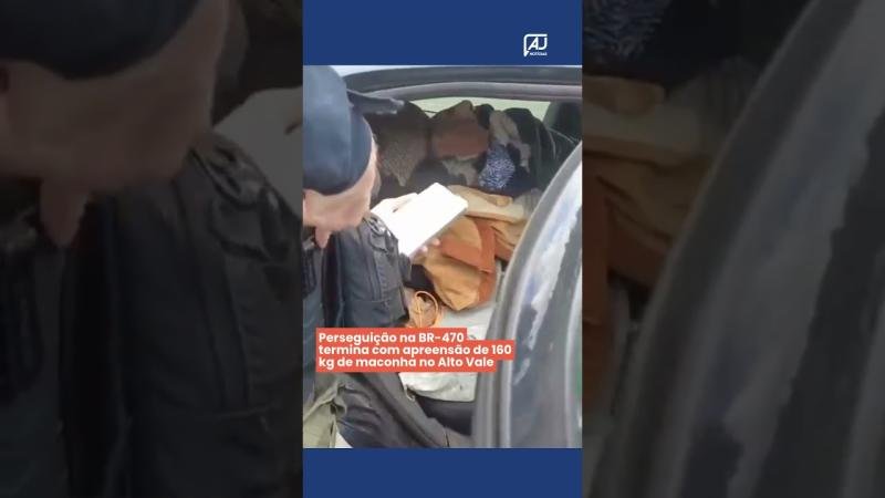 Perseguição na BR-470 termina com apreensão de 160 kg de maconha no Alto Vale