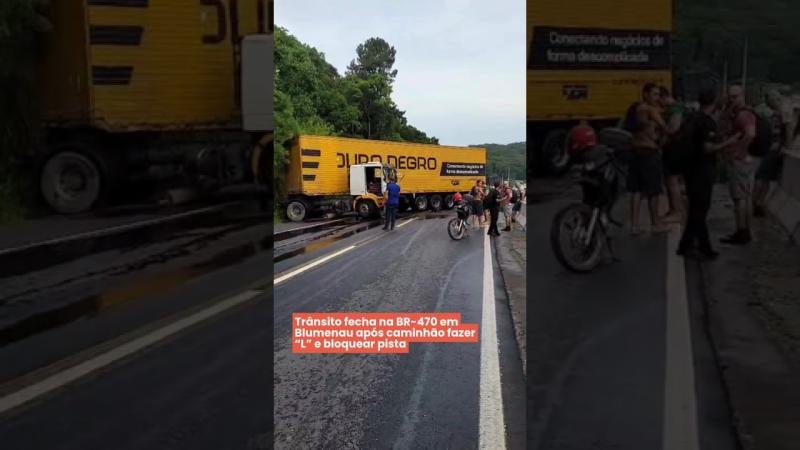 Trânsito fecha na BR-470 em Blumenau após caminhão fazer “L” e bloquear pista