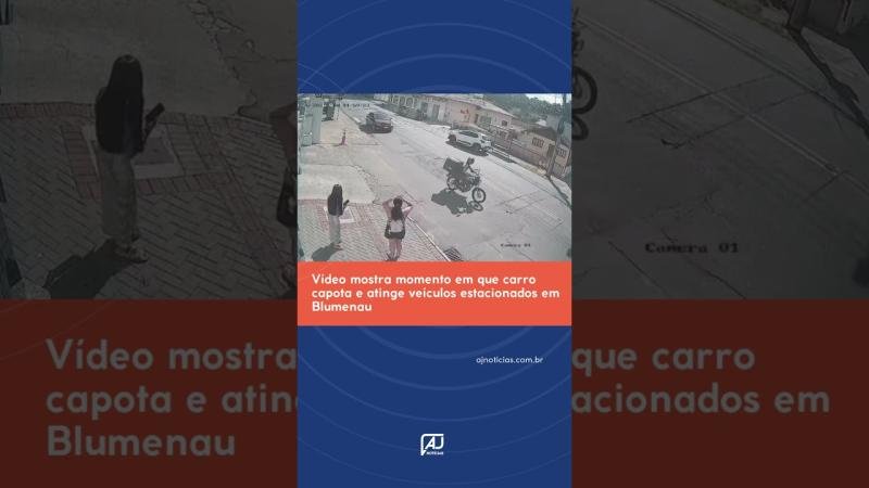 Vídeo mostra momento em que carro tomba e atinge veículos estacionados em Blumenau