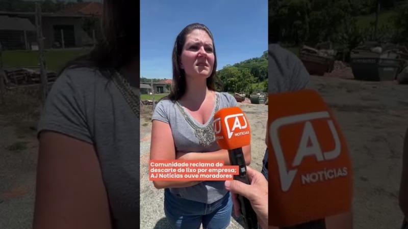 Terreno usado como depósito de resíduos preocupa moradores no Salto do Norte, em Blumenau